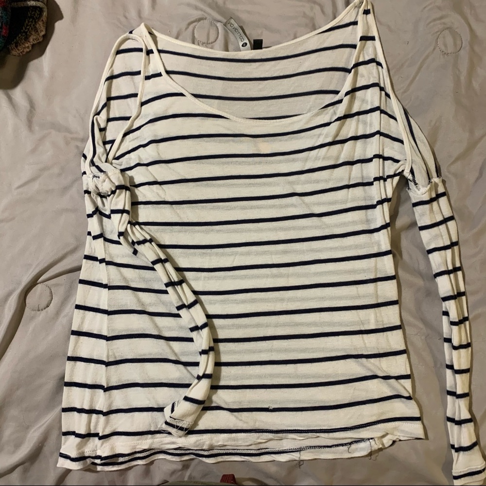 Long sleeve striped tshirt